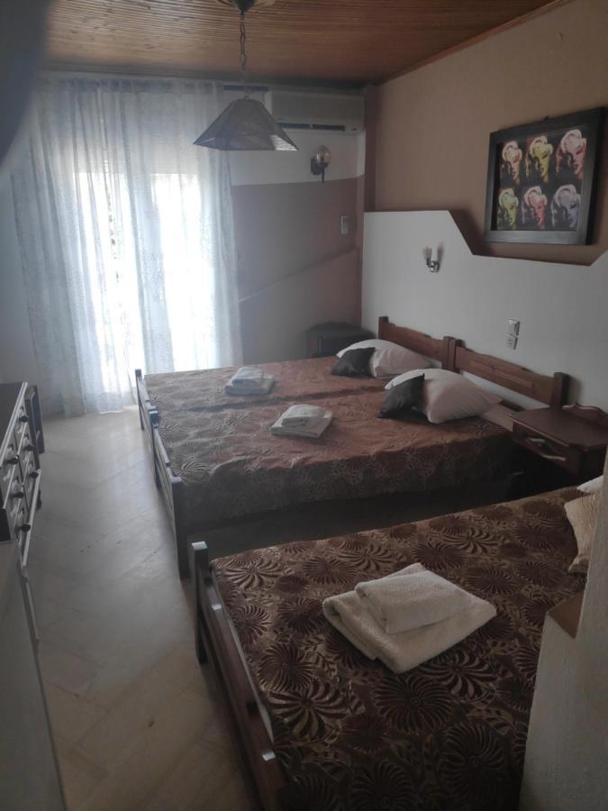 Angela - Zoi Rooms Скиатос Экстерьер фото