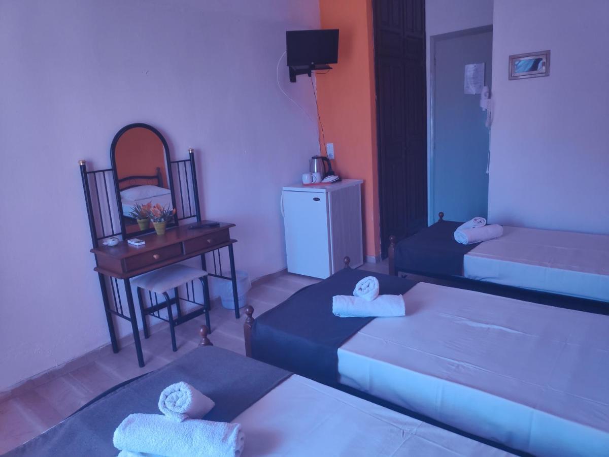 Angela - Zoi Rooms Скиатос Экстерьер фото