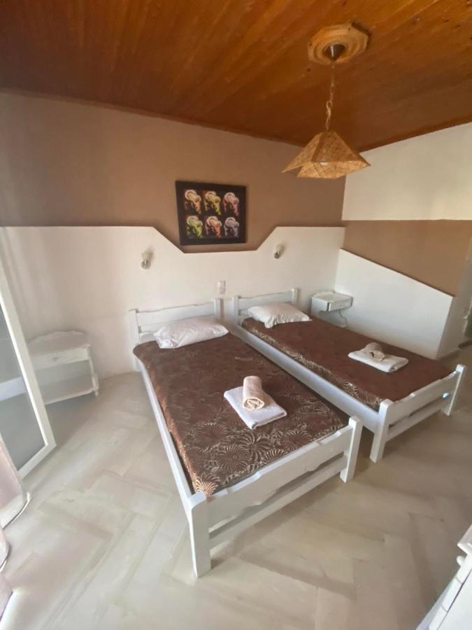 Angela - Zoi Rooms Скиатос Экстерьер фото
