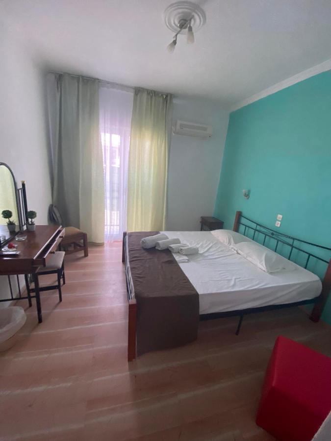 Angela - Zoi Rooms Скиатос Экстерьер фото
