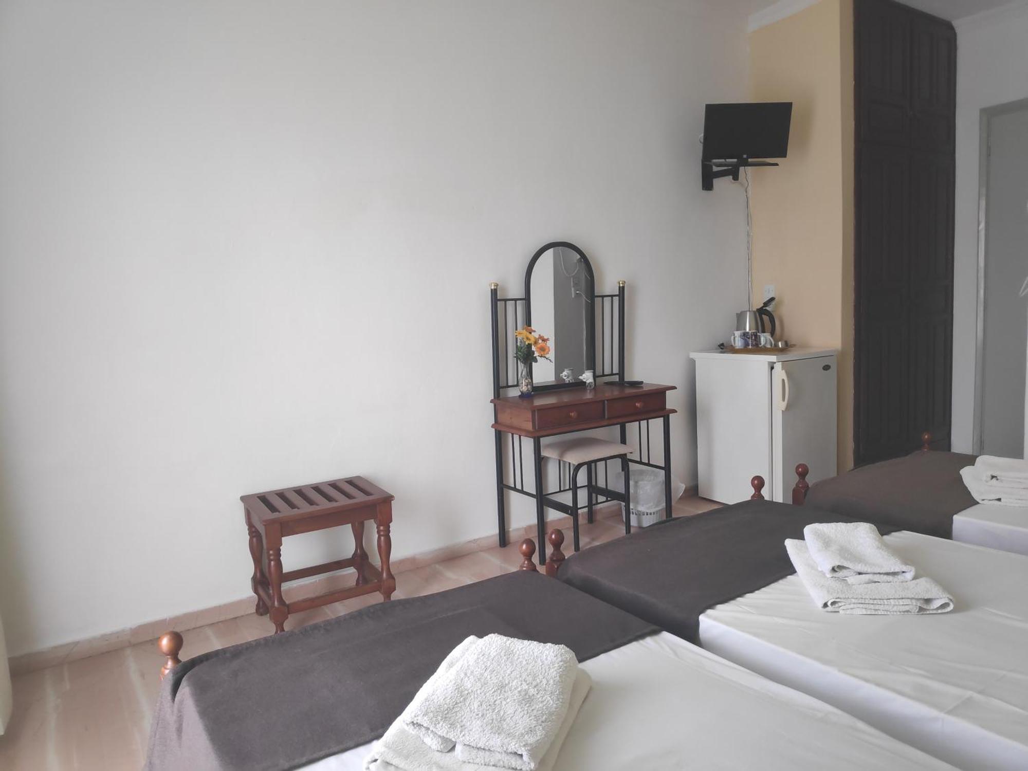 Angela - Zoi Rooms Скиатос Номер фото