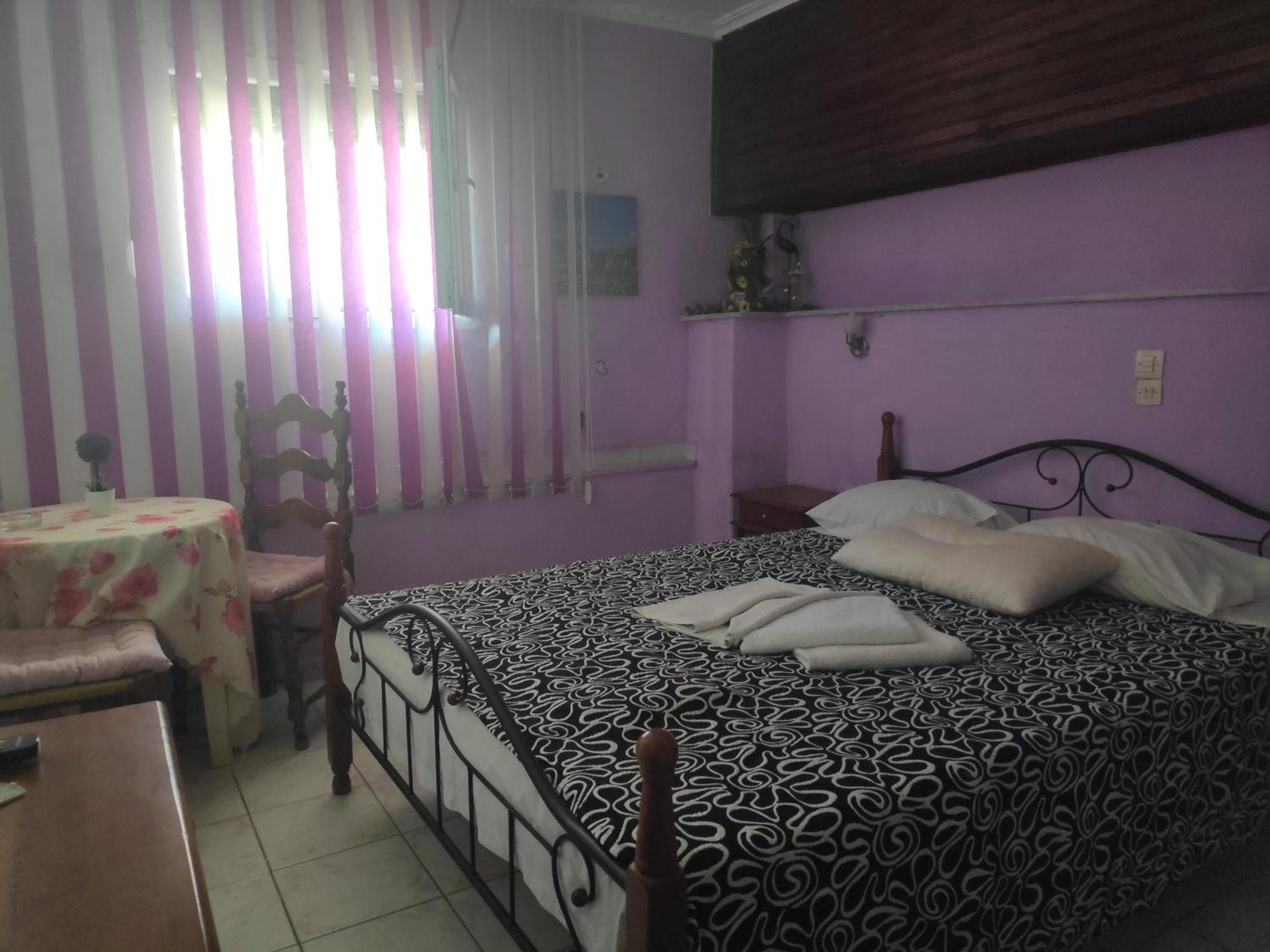 Angela - Zoi Rooms Скиатос Номер фото