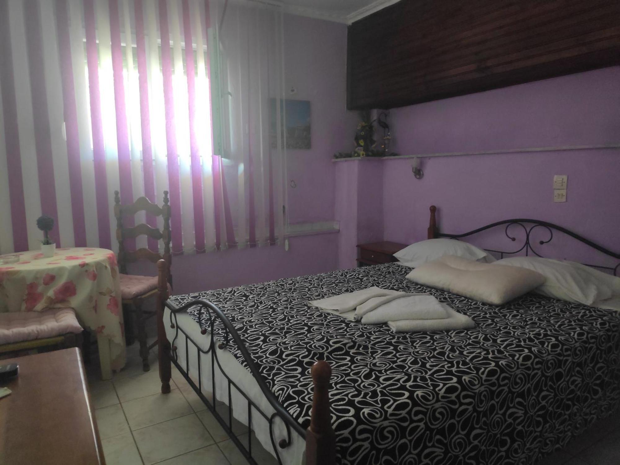 Angela - Zoi Rooms Скиатос Номер фото